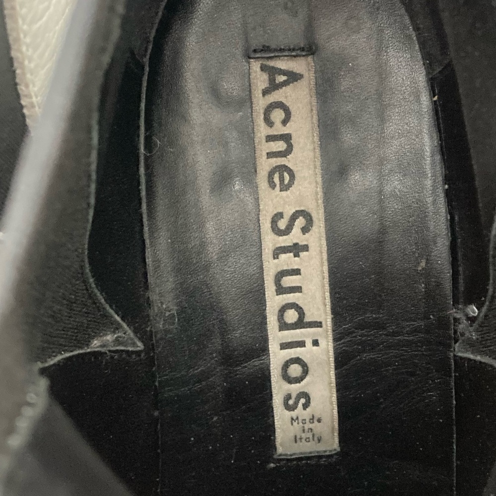 Acne Studios Grained Leather Jensen Boot - Picture 6 of 8